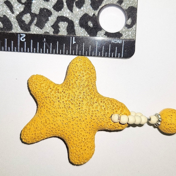 Starfish Lava/Howlite,Boho Statement Necklace,w/Yellow Pendant, Silvertone - Picture 8 of 9